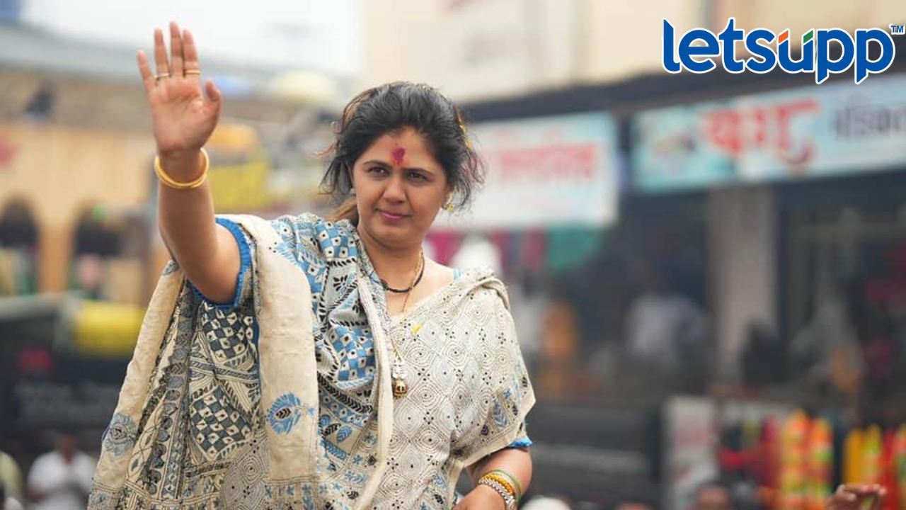 काहींना वाटले सुट्टी घेतली तर संपले, पण मी संपणाऱ्यातील नाही; पंकजांचा रोख नेमका कोणावर? Shiv Shakti Yatra