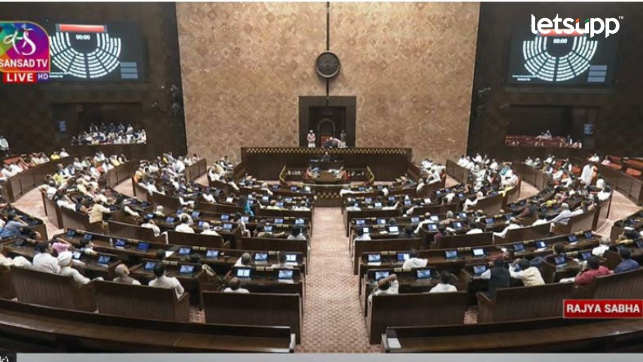 Women Reservation Bill : मोठी बातमी! लोकसभेपाठोपाठ राज्यसभेतही महिला आरक्षण विधेयक एकमताने मंजूर Untitled Design (6)
