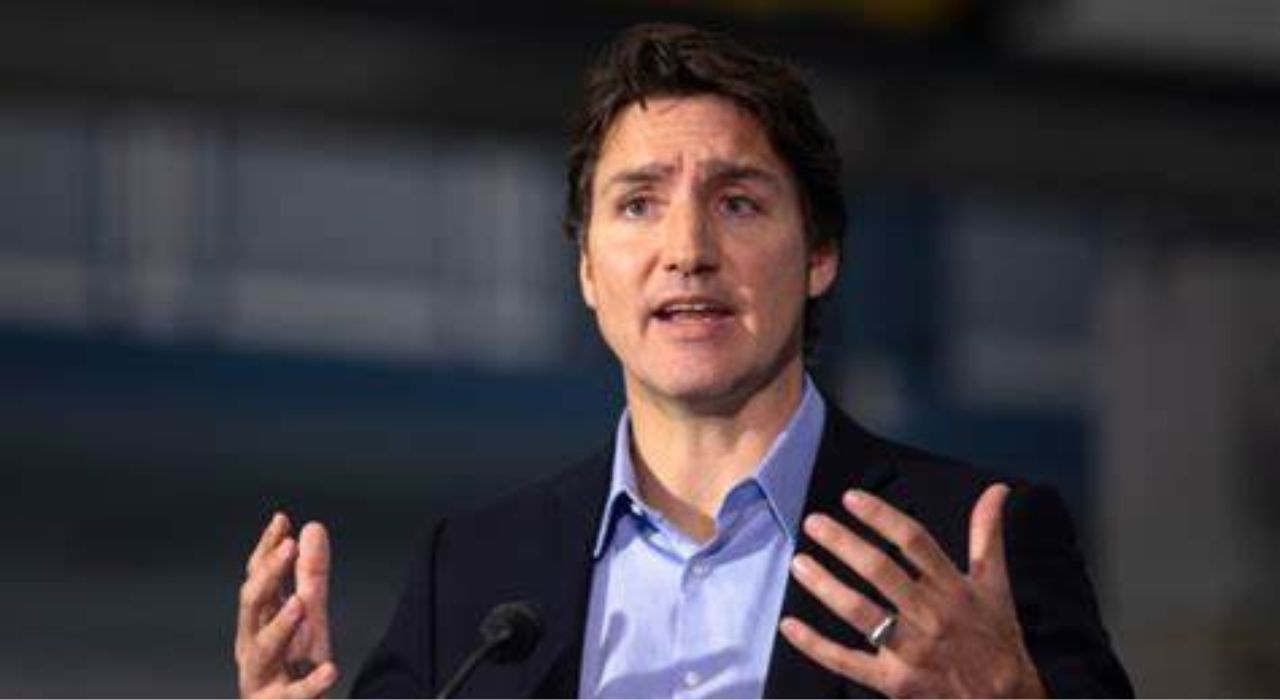 Canada News : हा तर निर्लज्ज अन् वेडगळपणा; अमेरिकेतील तज्ज्ञांनी ट्रुडोंना फटकारलं Justin Trudeau