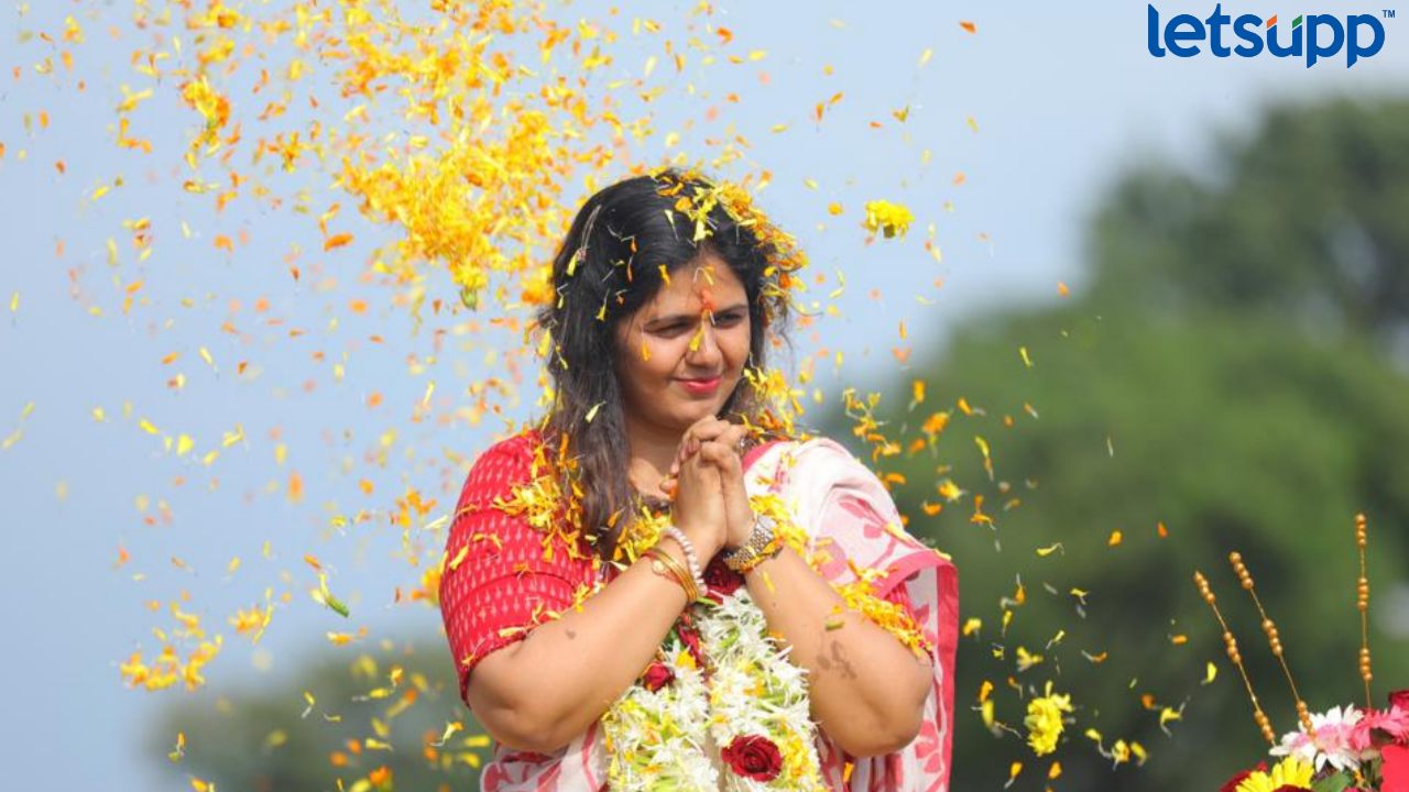शिवशक्ती परिक्रमा यात्रेत गोंधळ! ‘या’ कारणांमुळं कार्यकर्त्यांची नाराजी; पंकजा मुंडेंनी मागितली माफी Polotno (1)