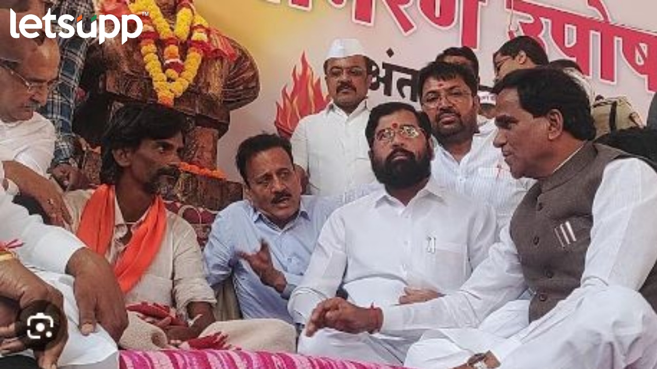 दानवेंच्या चिठ्ठीने कार्यक्रम! ‘मी खानदानी मराठा, गद्दारी रक्तात नाही’; जरांगेंनी CM शिंदेंसमोरच सांगितलं Polotno (4)