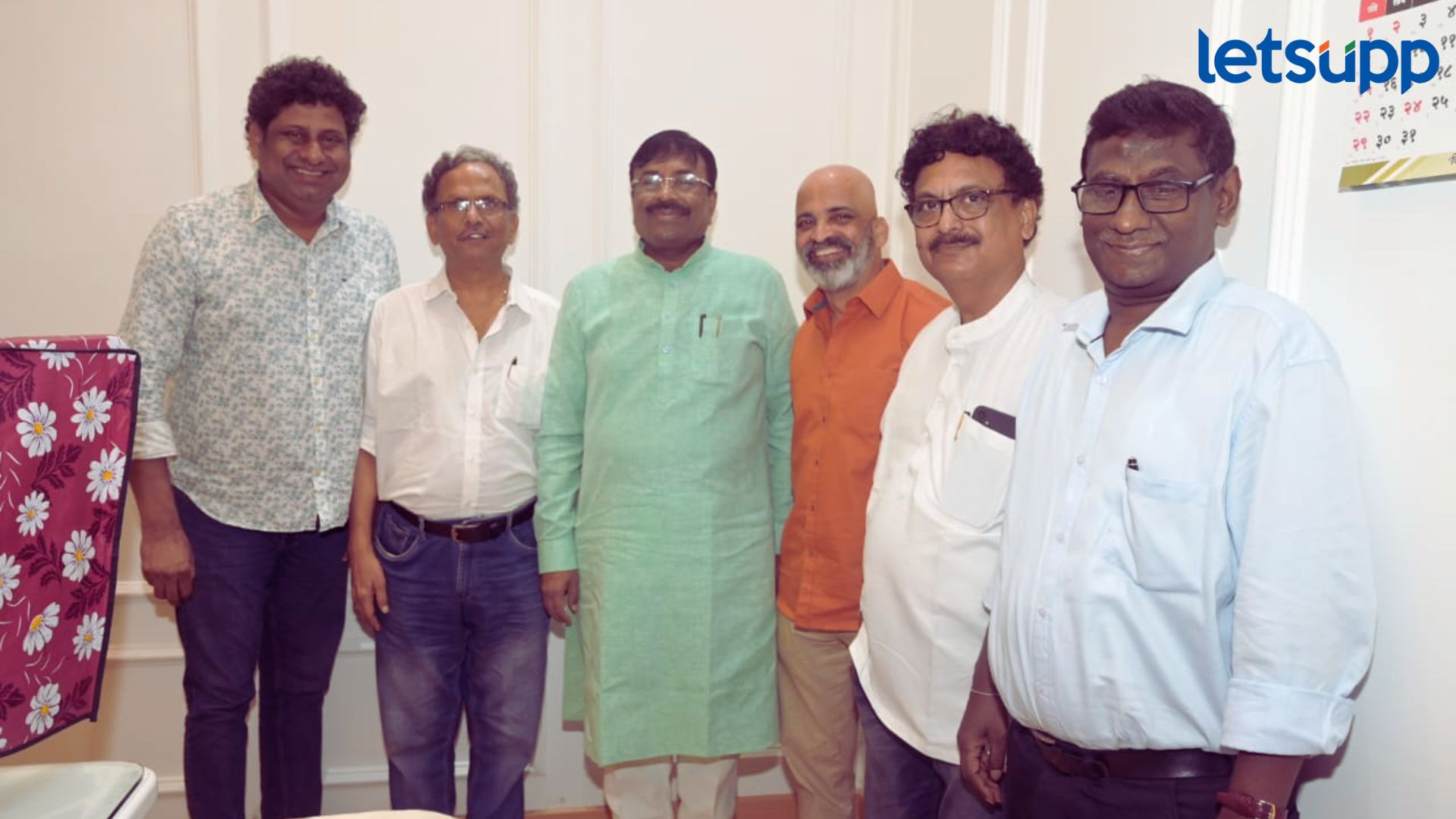 Manachi Writers Association: मानाचि लेखक संघटनेचे सांस्कृतिक मंत्र्यांना निवेदन मानाचि लेखक संघटनेचे सांस्कृतिक मंत्र्यांना निवेदन