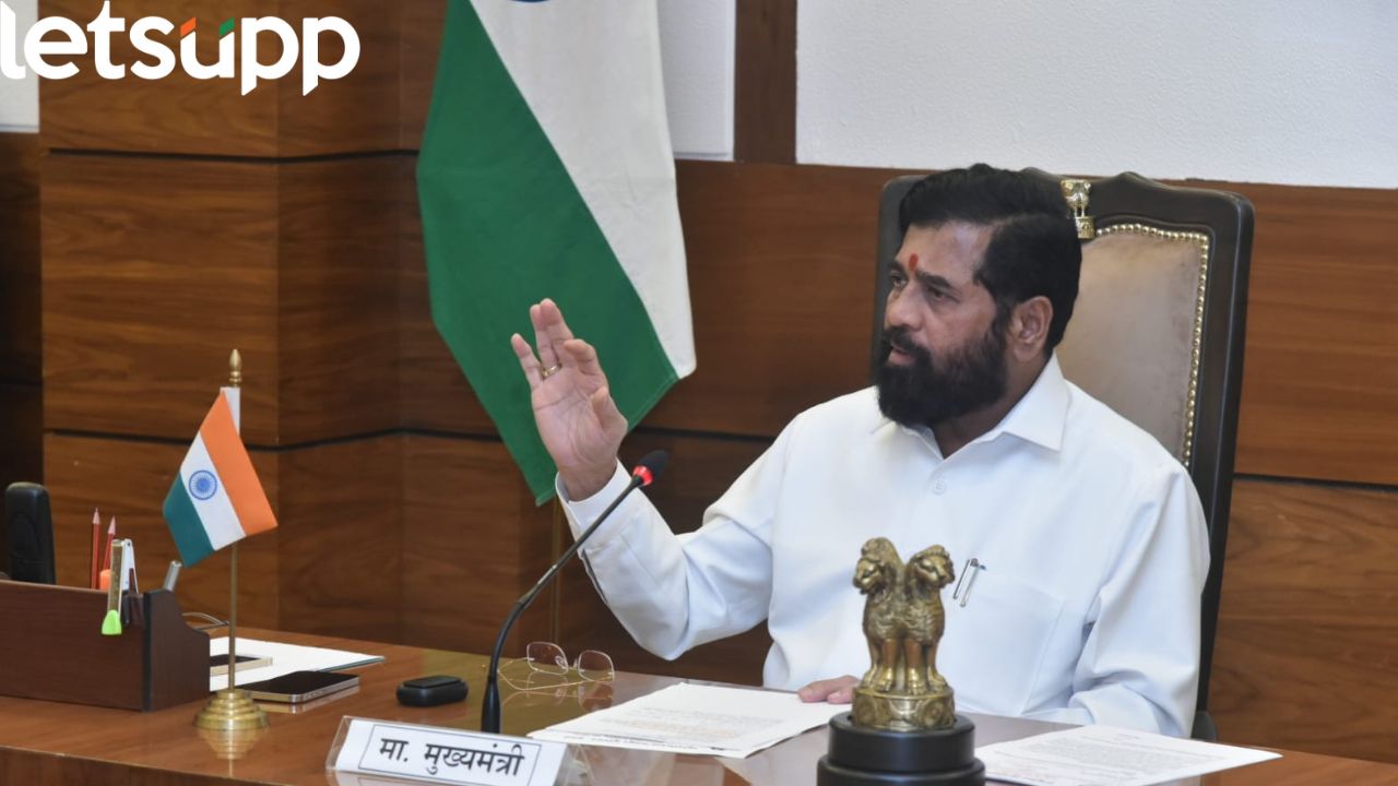 Maratha Reservation: भुजबळांनी सरकारविरोधी भूमिका का घेतली? कॅबिनेटनंतर मुख्यमंत्री, मंत्र्यांचे खलबते ! भुजबळांनी सरकारविरोधी भूमिका का घेतली? कॅबिनेटनंतर मुख्यमंत्री, मंत्र्यांचे दीडतास खलबते !