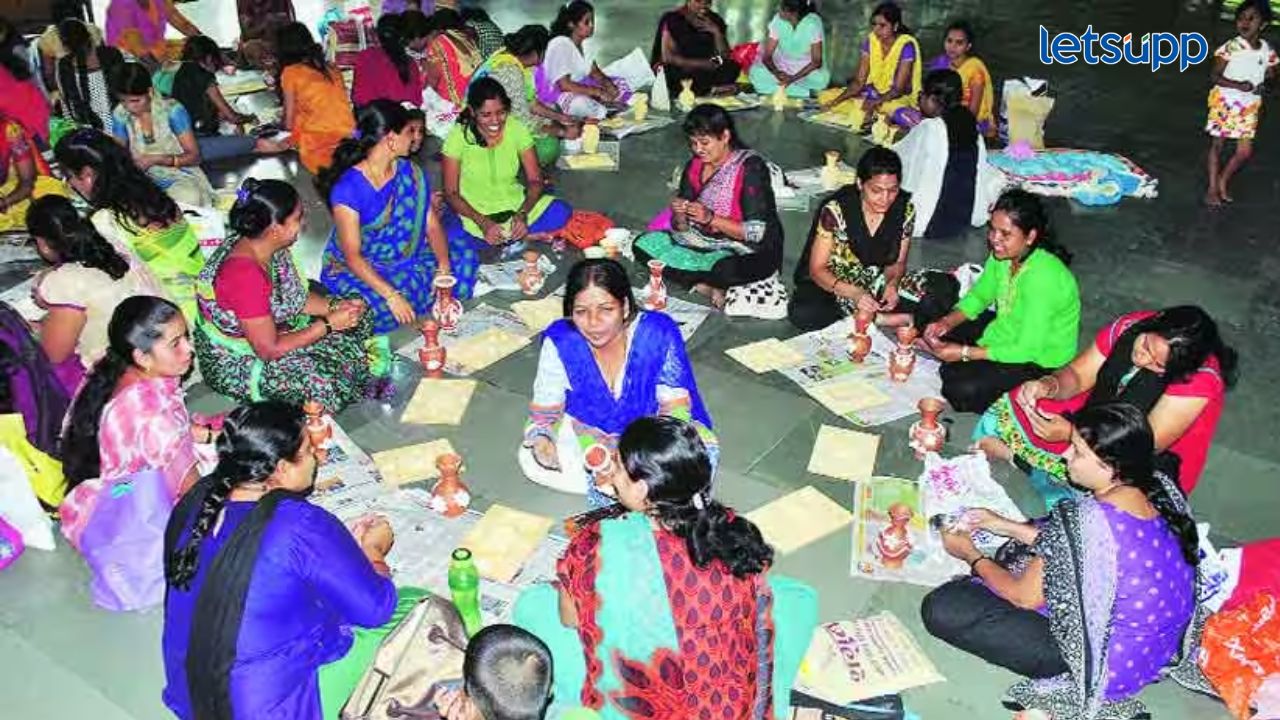 Government Schemes : बचत गट महिला समृध्दी कर्ज योजना आहे तरी काय? वाचा! Government Schemes