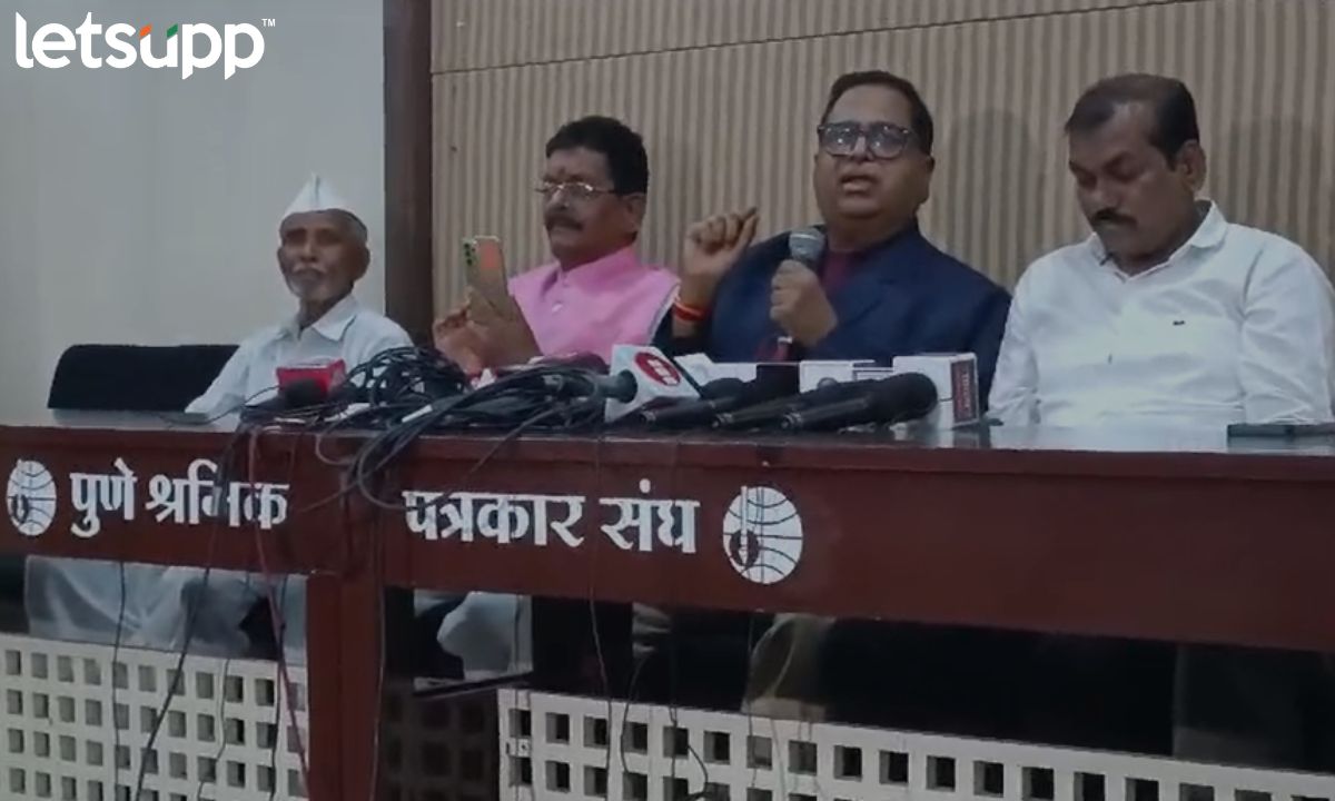 भुजबळांनी आम्हाला चार पैसे देऊन मोर्चा काढायला सांगायला हवे होते; हरिभाऊ राठोडांचे वादग्रस्त विधान भुजबळांनी आम्हाला चार पैसे देऊन मोर्चा काढायला सांगायला हवे होते; हरिभाऊ राठोडांचे वादग्रस्त विधान