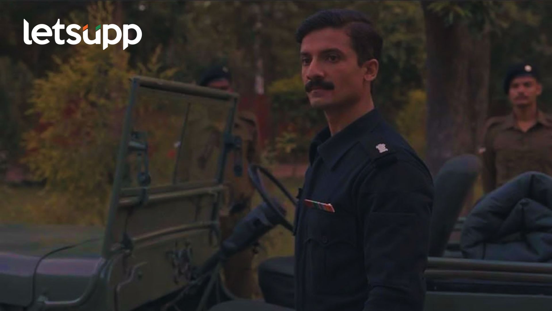Priyanshu Painyuli: प्रियांशुने मेजर राम मेहताच्या पिप्पातील भूमिकेने प्रेक्षकांच्या मनात केलं घर Priyanshu Painyuli: प्रियांशु पैन्युलीचे 'मेजर राम मेहता'च्या ‘पिप्पा' मध्ये प्रेक्षकांच्या मनात केलं घर