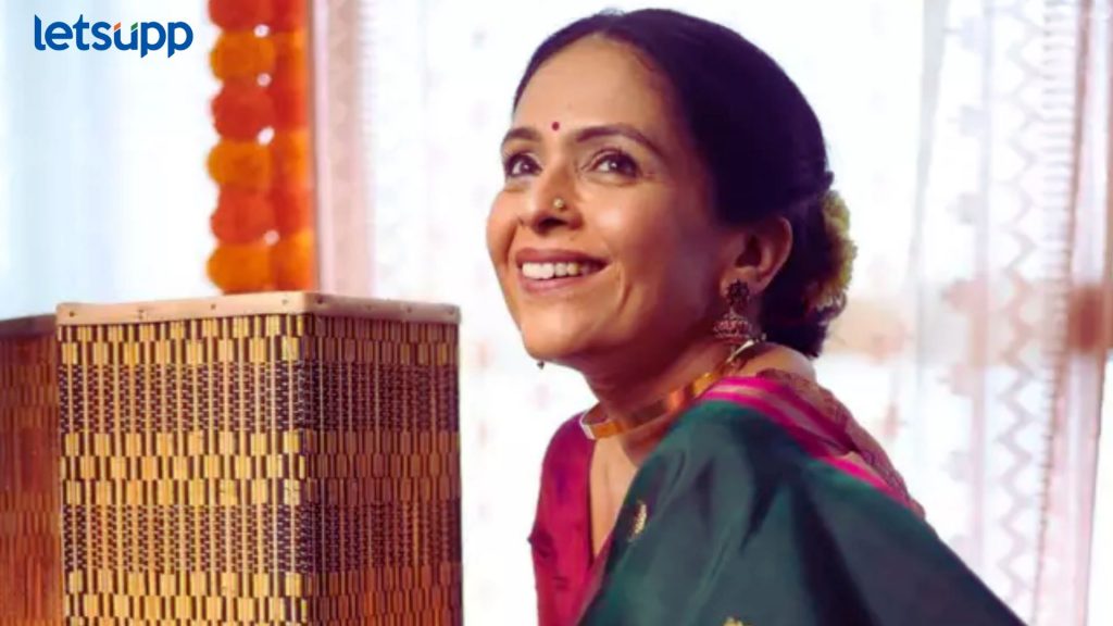 काशीला जायच्या वयात...' ट्रोल करणाऱ्या नेटकऱ्यांना ऐश्वर्या नारकरांनी फटकारलं