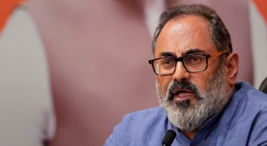 Deepfake Video : 'डीपफेक' रडारवर! सोशल मीडियासाठी नव्या गाइडलाइन्स जारी