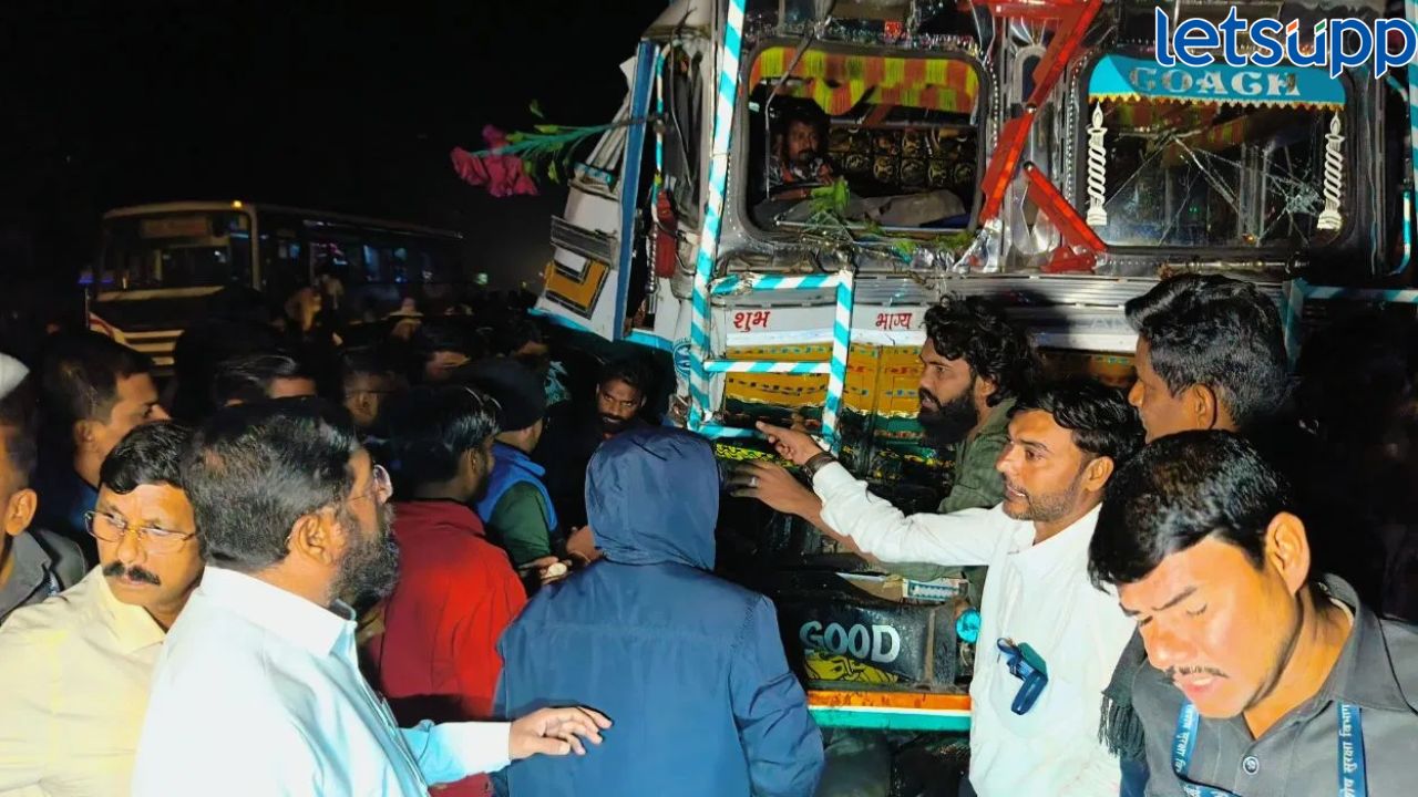 नागपूर-अमरावती महामार्गावर अपघात, CM शिंदेंनी ताफा थांबवत जखमींना नेलं रूग्णालयात