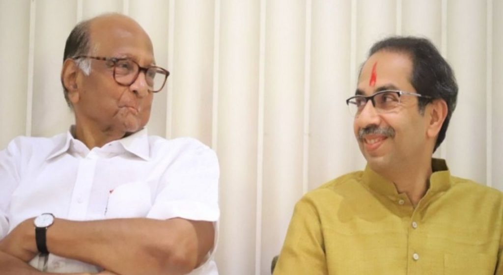 Ayodhya Ram Mandir : आधी टाळलं, नंतर बोलावलं! प्राणप्रतिष्ठेसाठी या, शरद पवार, उद्धव ठाकरेंना निमंत्रण