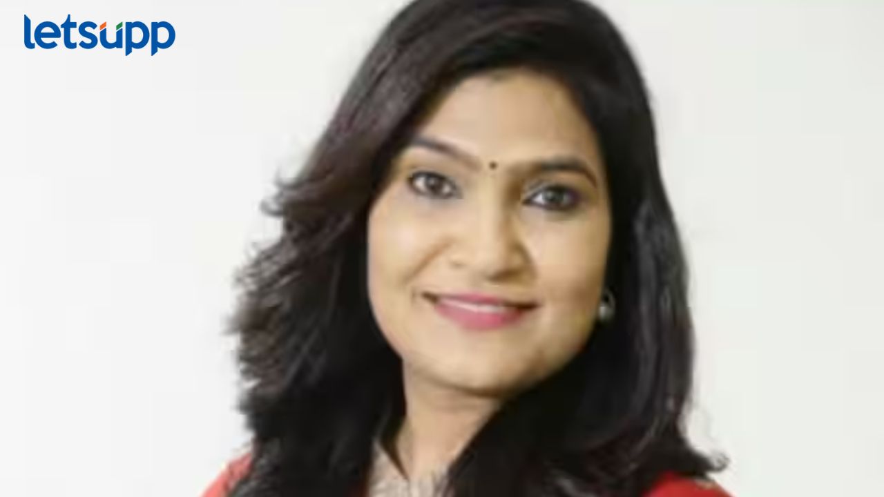 भावना गवळी ईडीनंतर आता आयकर विभागाच्या रडारवर, 18 कोटींच्या गैरव्यवहारप्रकरणी नोटीस Bhavana Gawali : खासदार भावना गवळींना धक्का! आयकर विभागाने संस्थेचे खातेच गोठवले