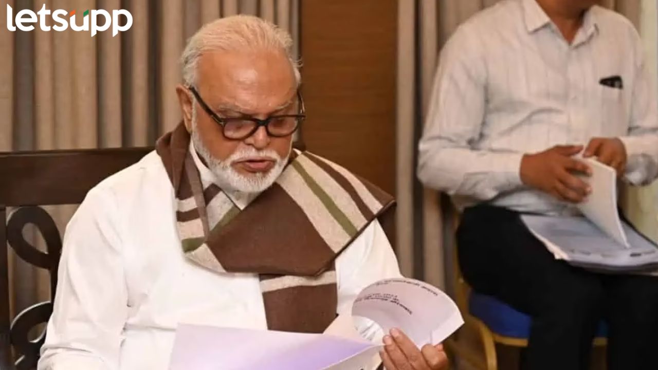 अजितदादांचा मला विरोध नाही, त्यामुळे भाजपमध्ये जाण्याचा प्रश्नच नाही! भुजबळांनी फेटाळला दमानियांचा दावा Chagan Bhujbal भाजपच्या वाटेवर? दमानियांच्या खळबळजनक दाव्यानंतर भुजबळांची पहिली प्रतिक्रिया समोर