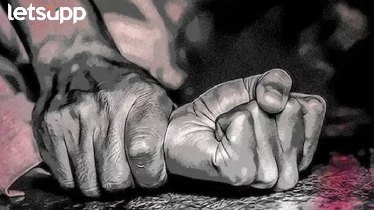 8 महिला पोलिसांवर उपायुक्त आणि दोन निरीक्षकांकडून बलात्कार, मुंबई पोलीस दलात खळबळ 8 महिला पोलीसांवर उपायुक्त आणि दोन निरीक्षकाकंडून बलात्कार, मुंबई पोलीस दलात खळबळ