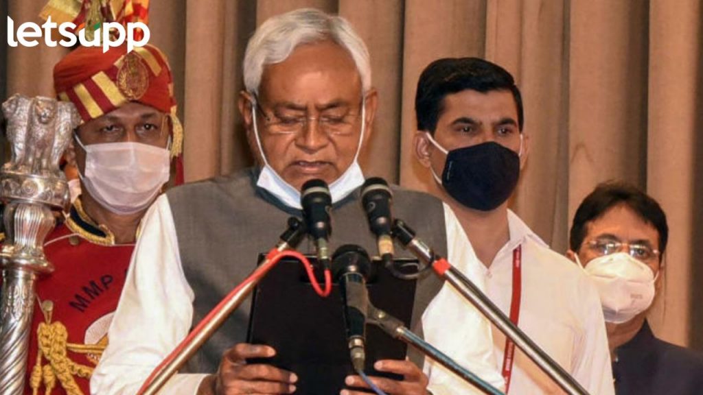 ऑल सेट! नितीश कुमार यांच्या निवास्थानातील बैठक संपली, उद्या तीन वाजता शपथविधी?