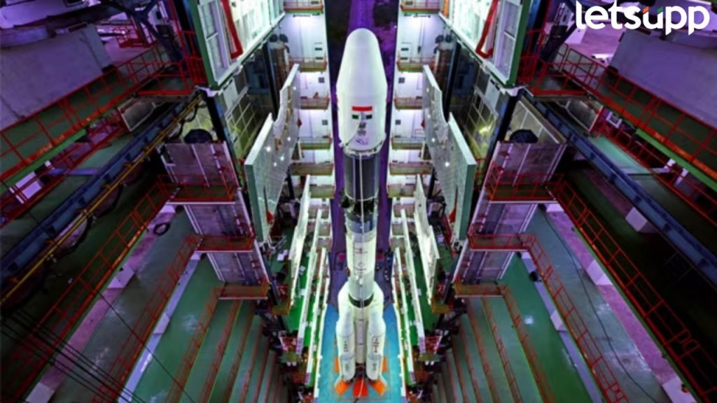 XPoSat Mission समोर आणणार ब्लॅक होलचं रहस्य; वर्षांच्या पहिल्याचं दिवशी इस्त्रोची भरारी