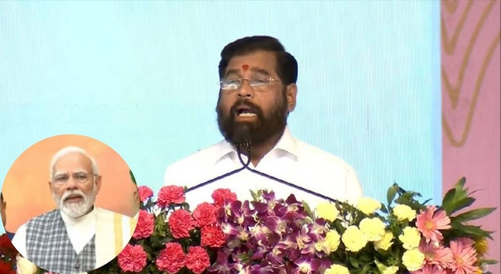 नार्वेकरांनी दोन दिवसांपूर्वी सेफ केलेल्या CM शिंदेंची तुफान बॅटिंग; नाशकात मोदींचे 'नॉन स्टॉप' कौतुक