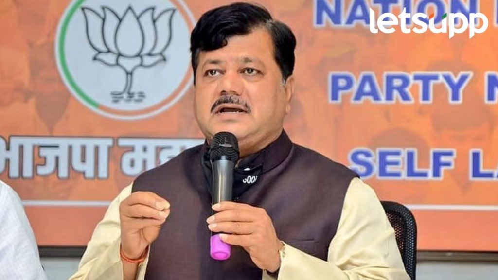 चव्हाणांची रामभक्ती, अन् दरकरांची खोचक टोलेबाजी; म्हणाले, 'एका दिवसासाठी अशी नौटंकी...'