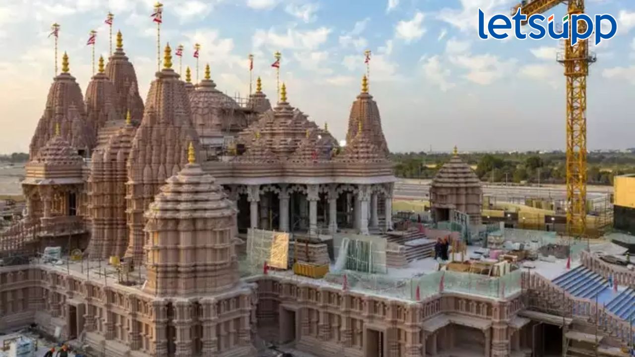 अयोध्येनंतर ‘या’ मुस्लिम देशात उभारलं जातंय भव्य मंदिर, नरेंद्र मोदींच्या हस्ते होणार उद्घाटन