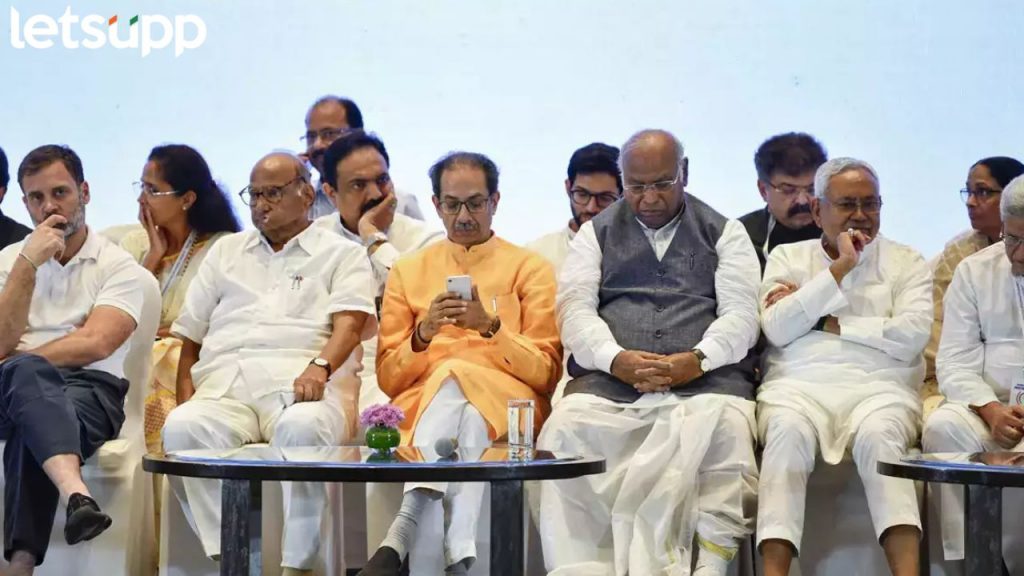 ठरलं! इंडिया आघाडीचा महामेळावा 'या' दिवशी पुण्यात होणार, शरद पवार गटाच्या बैठकीत निर्णय