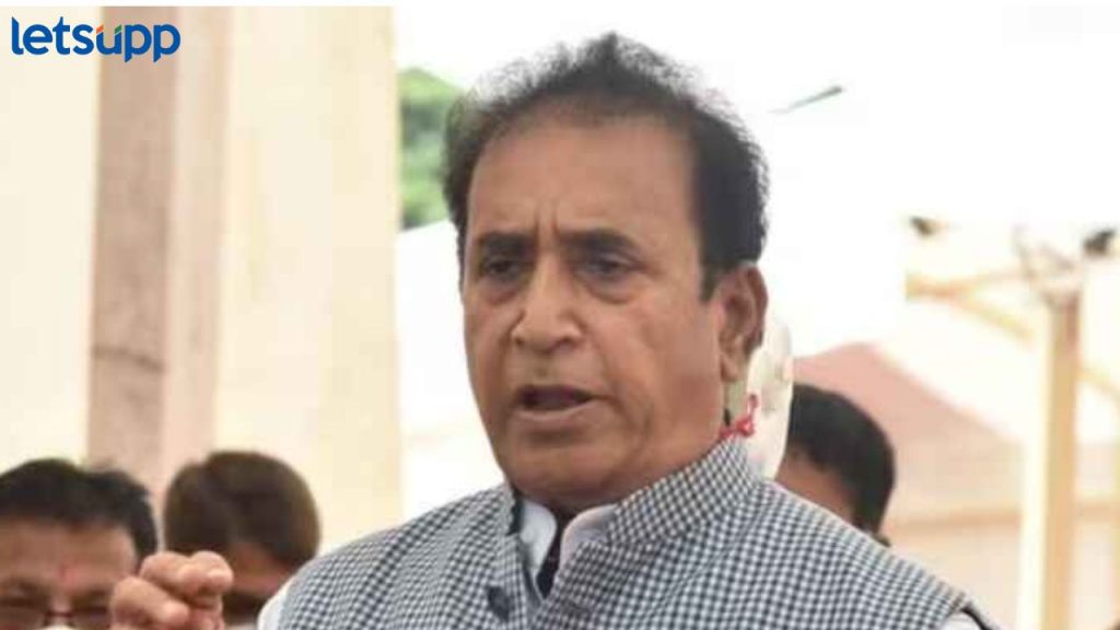 "भाजपा नेत्यांना कांदे फेकून मारले पाहिजे"; कांदा निर्यातबंदीच्या निर्णयावर 'राष्ट्रवादी'चा संताप