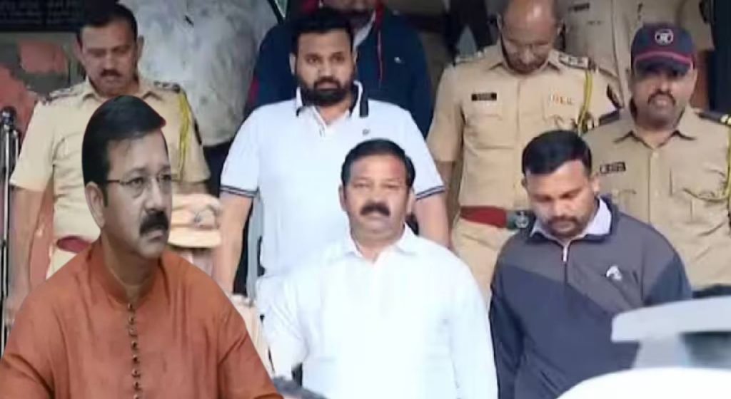 भाजप आमदार गणपत गायकवाड यांच्या समर्थनार्थ चोपडा न्यायालयाबाहेर घोषणाबाजी करणारे 40 कार्यकर्त्यांविरोधात गुन्हा दाखल