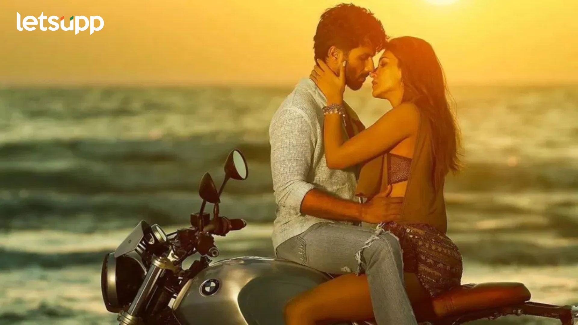 Box Office: व्हॅलेंटाईन वीकमध्ये शाहिदची जादू ओसरली!; जगभरात ‘TBMAUJ’ची कमाई कमी झाली Box Office: व्हॅलेंटाईन वीकमध्ये शाहिदची जादू ओसरली!; जगभरात 'TBMAUJ'ची कमाई कमी झाली