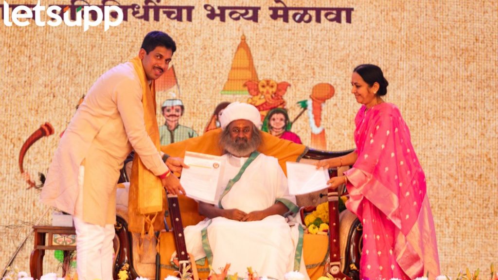 'आर्ट ऑफ लिव्हिंग’च्या शाळांसाठी इंद्राणी बालन फाऊंडेशनची तीन कोटींची मदत