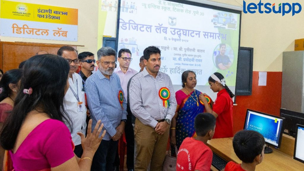 ‘पुनीत बालन ग्रुप’कडून न्यू इंग्लिश स्कूलच्या विद्यार्थ्यांना ३१ संगणकांची भेट
