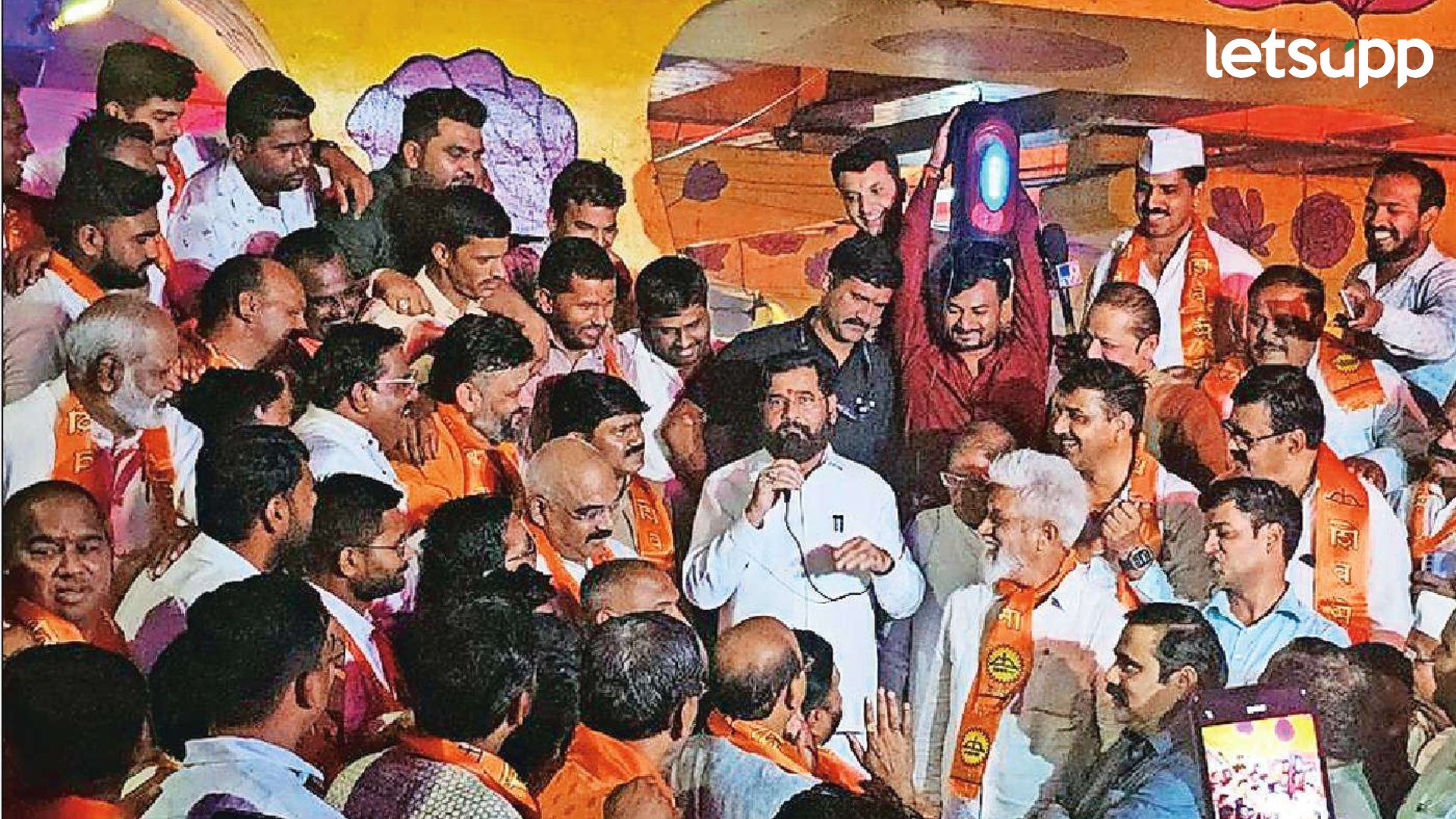 एका खासदाराचही तिकीट कापणं किती महागात पडू शकतं हेच हेमंत गोडसेंनी दाखवून दिलं… Hemant Godse