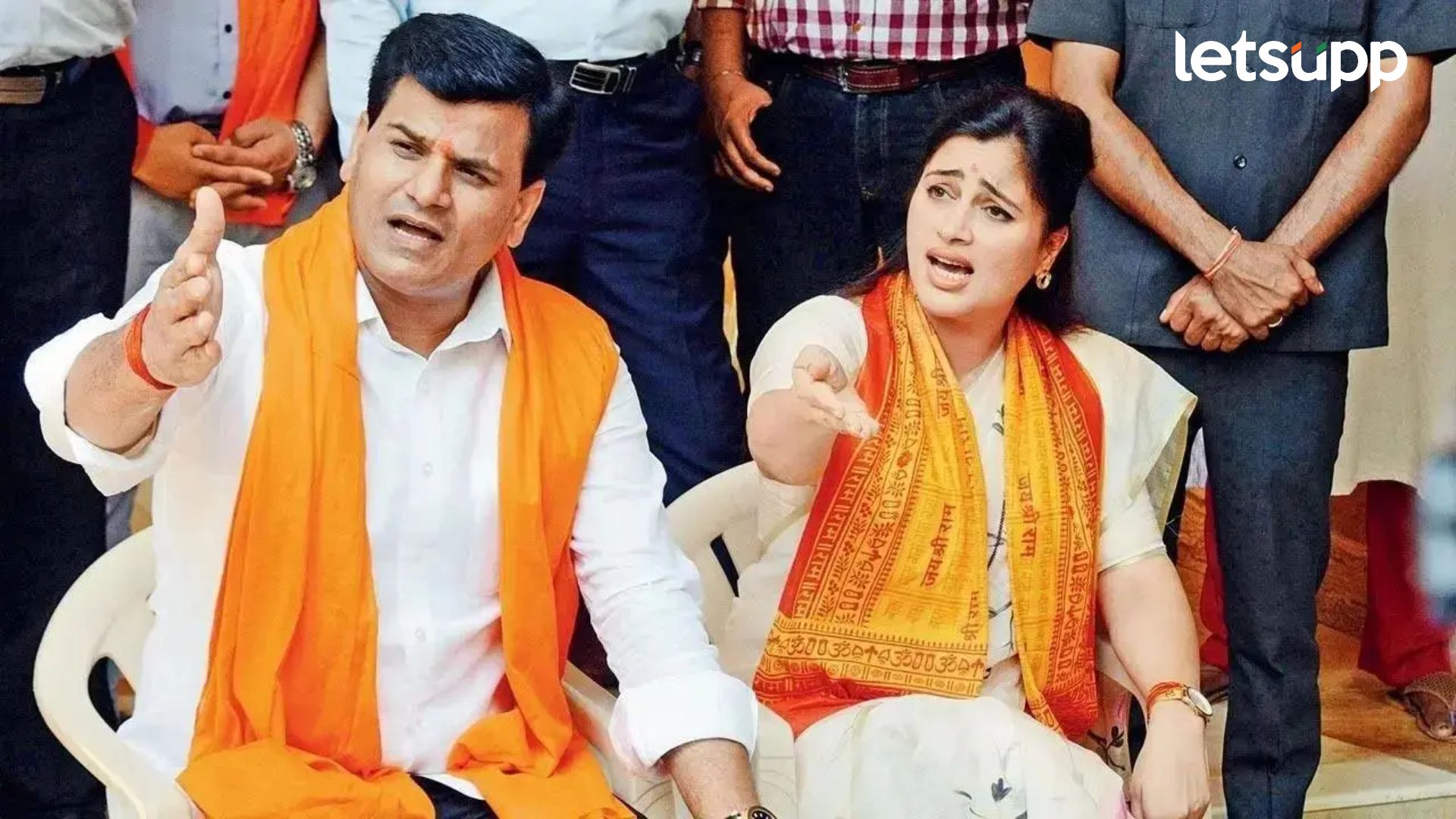 पाच कारणे… लोकसभेला अमरावतीमध्ये नवनीत राणांचा गेम होणार! Navneet Rana