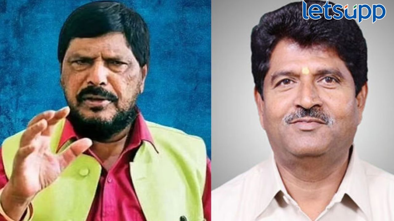 माझी राज्यसभा लोखंडेंना द्या, शिर्डीतून मी लढतो, आठवलेंनी दिला महायुतीला फॉर्म्युला Ramdas Athawale
