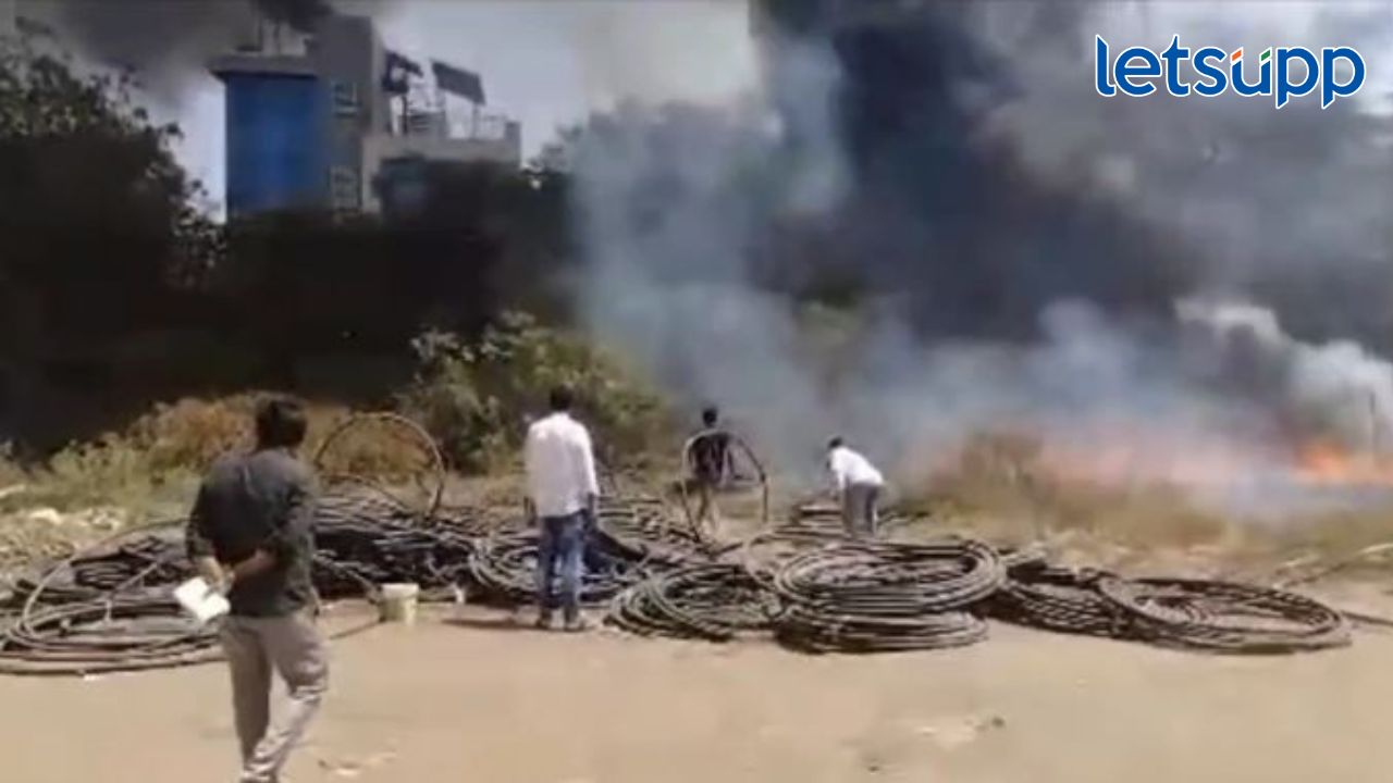 Ahmednagar Maliwada Fire News