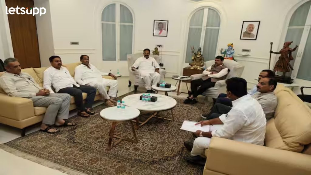 Devendra Fadnavis (2)