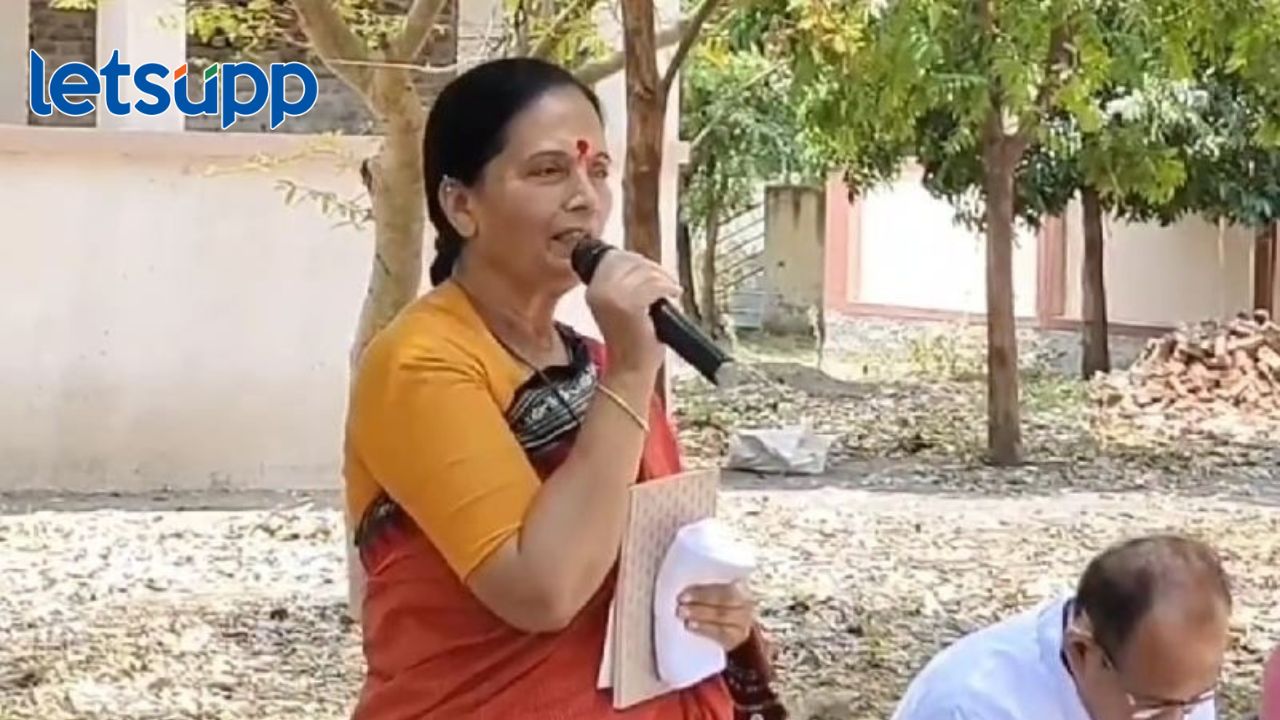 सुनंदा पवार यांचा बारामती लोकसभेबाबत खळबळजनक दावा! म्हणाल्या, शेवटच्या दोन-तीन दिवसांत… सुनंदा पवार यांचा बारामती लोकसभेबाबत खळबळजनक दावा! म्हणाल्या, शेवटच्या दोन-तीन दिवसांत...