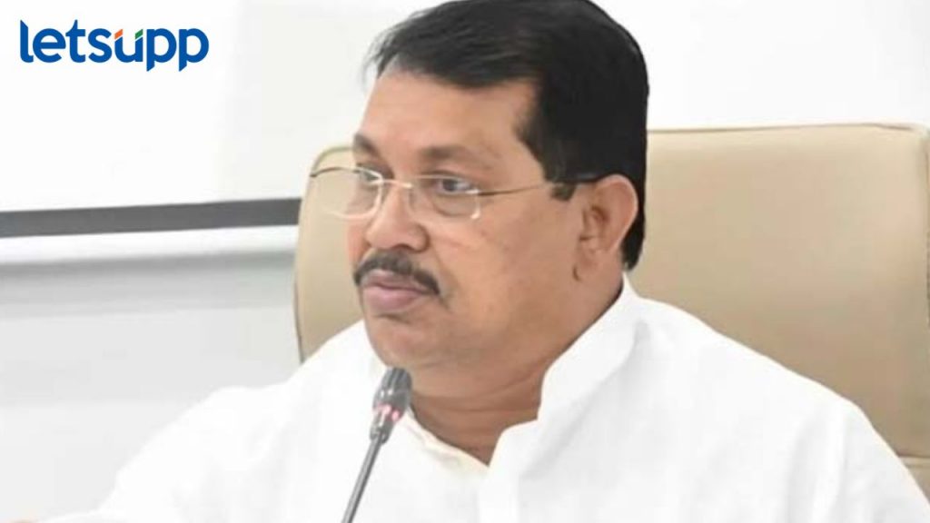 मुंबई हल्ल्यावरील विधान वडेट्टीवारांच्या अंगलट येणार भाजपची निवडणूक आयोगाकडे तक्रार