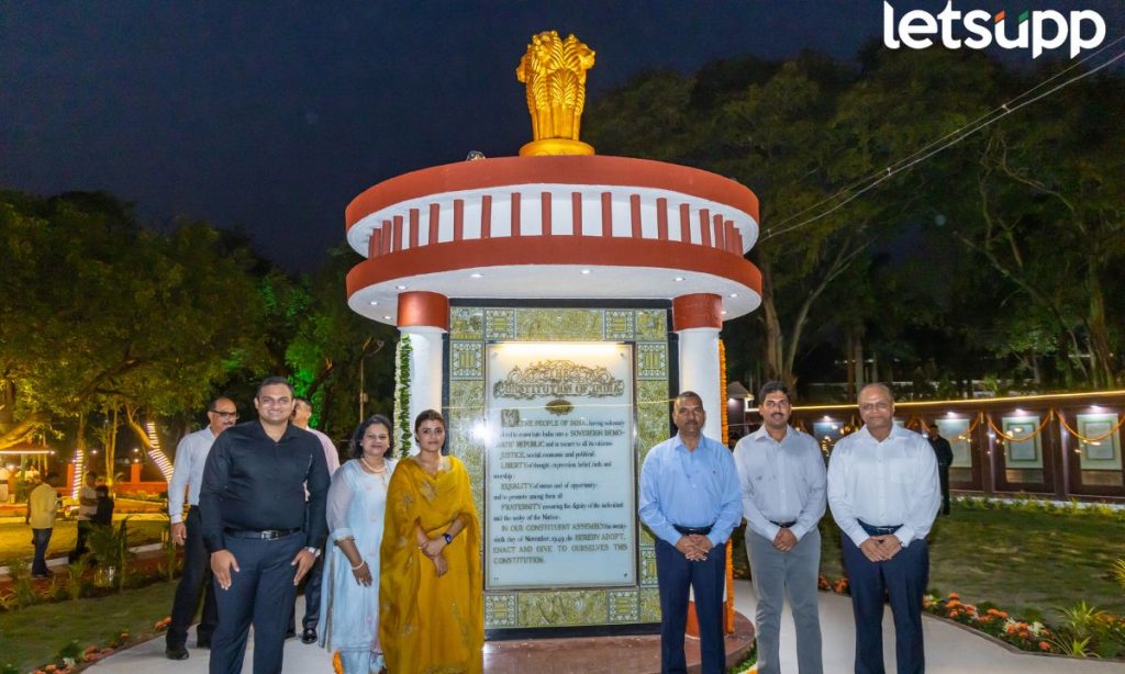 Punit Balan Group लष्काराच्या साथीने‘पुनीत बालन ग्रुप’ चा अनोखा उपक्रम; साकारले देशातील पहिले संविधान उद्यान