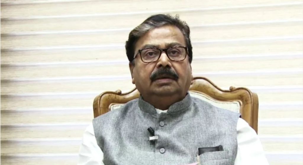 "ईडीचे प्रयोग आता तरी थांबवा"; मुलाच्या ईडी चौकशीवर शिंदे गटाच्या नेत्याचा संताप