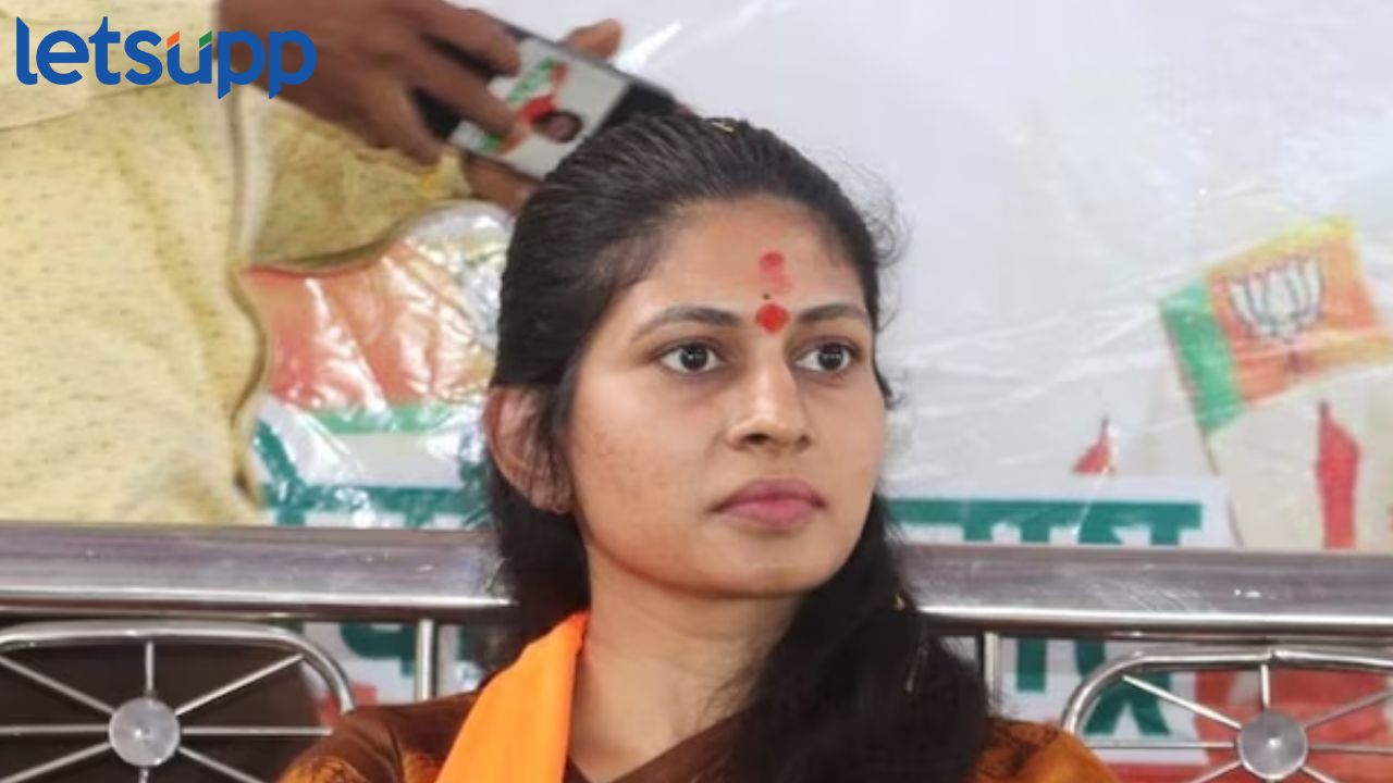 रक्षा खडसेंनी मतदारसंघात एक रुपयाचेही काम केलं नाही; शिंदे गटाच्या आमदाराची टीका Raksha Khadse