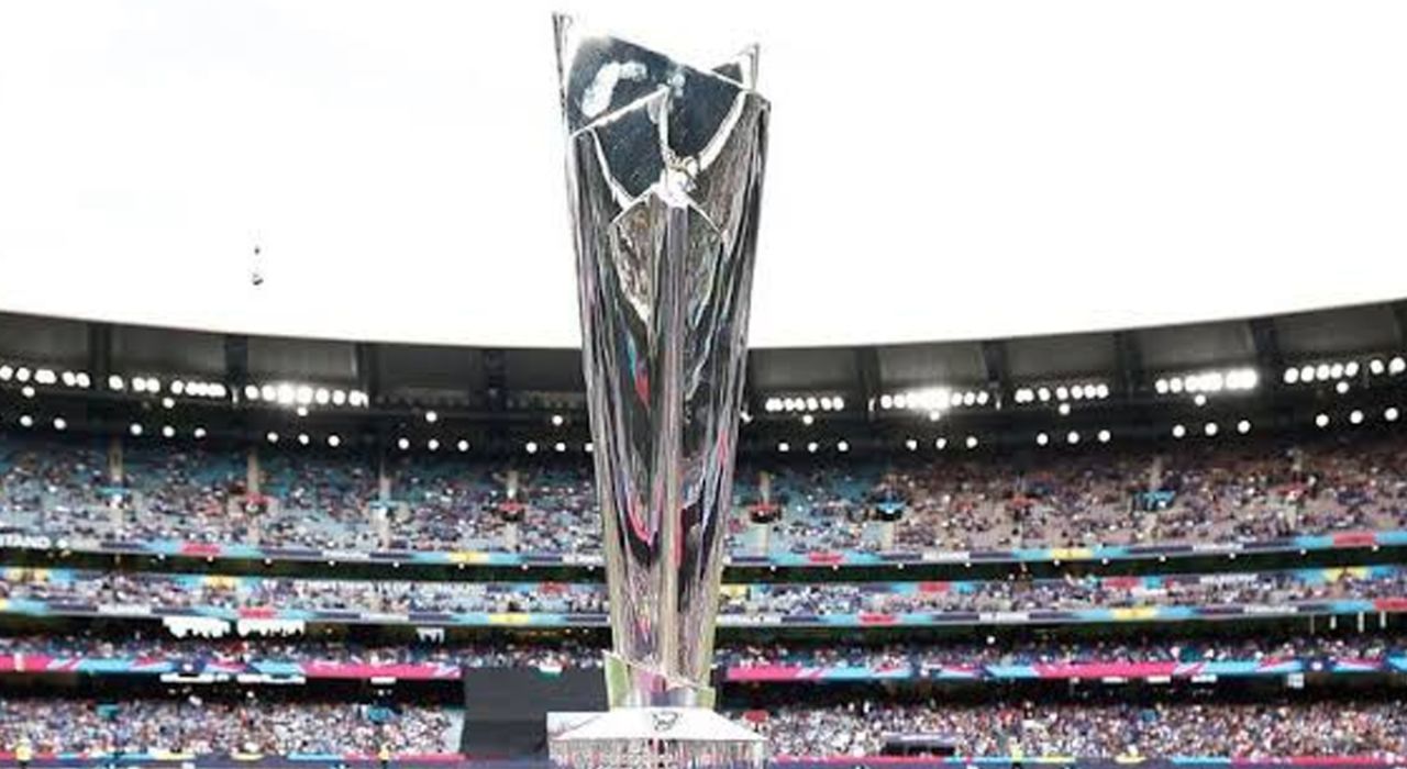 T20 World Cup : टी 20 विश्वचषकासाठी ICC कडून अँथम साँगची घोषणा, टीजरही लाँच T20 World Cup : टी 20 विश्वचषकासाठी ICC कडून अँथम साँगची घोषणा, टीजरही लाँच