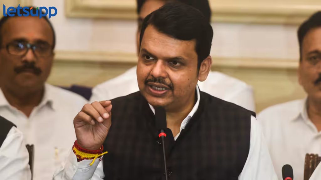 'मला सरकारमधून मला मुक्त करावा' फडणवीसांची पक्षश्रेष्टीकडे मोठी मागणी