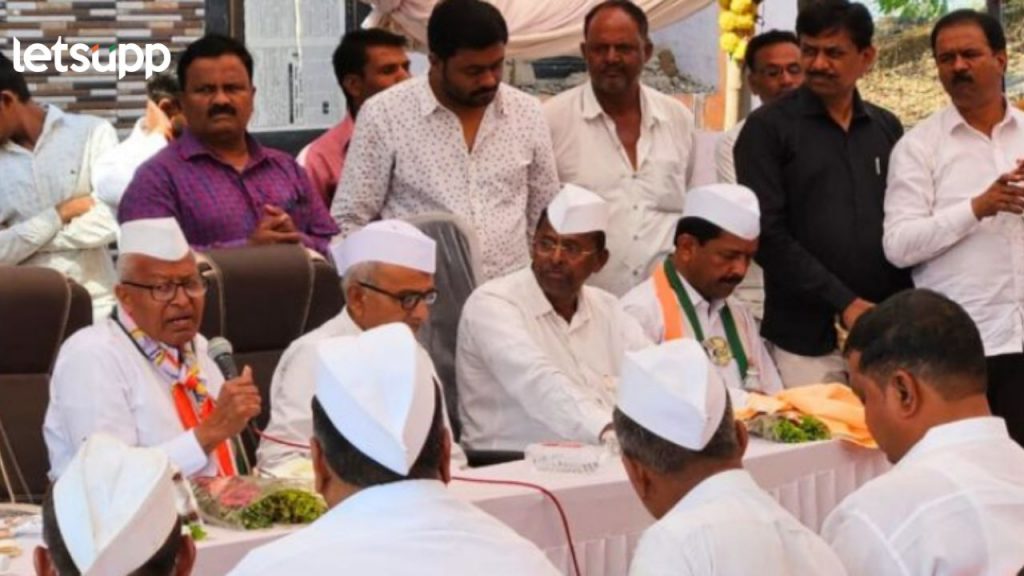 नरहरी झिरवाळ महाविकास आघाडीत जाणार? व्हायरल फोटोच सत्य काय?