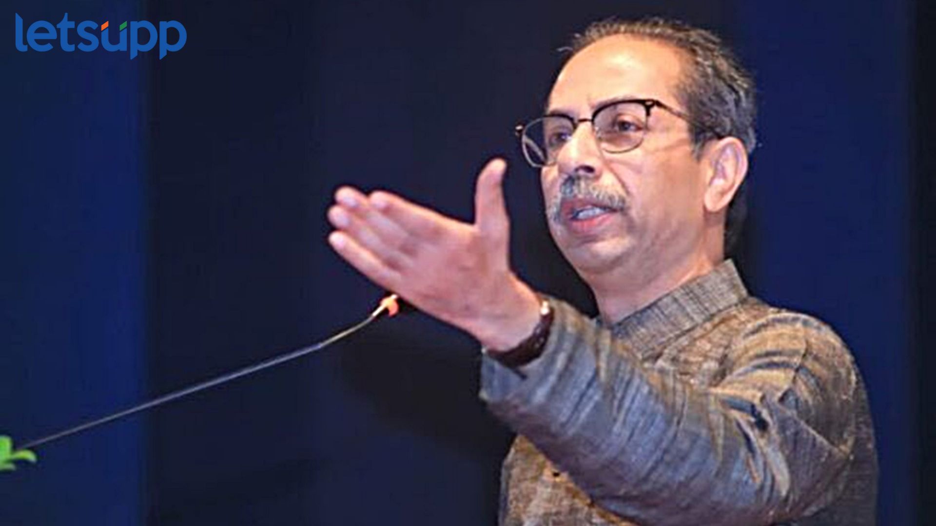 मोठी बातमी! कल्याणमध्ये ठाकरे बदलणार उमेदवार? माजी महापौरांचा अर्ज दाखल Kalyan Lok Sabha 2024 : मोठी बातमी! कल्याणमध्ये ठाकरे बदलणार उमेदवार? माजी महापौरांची अर्ज दाखल