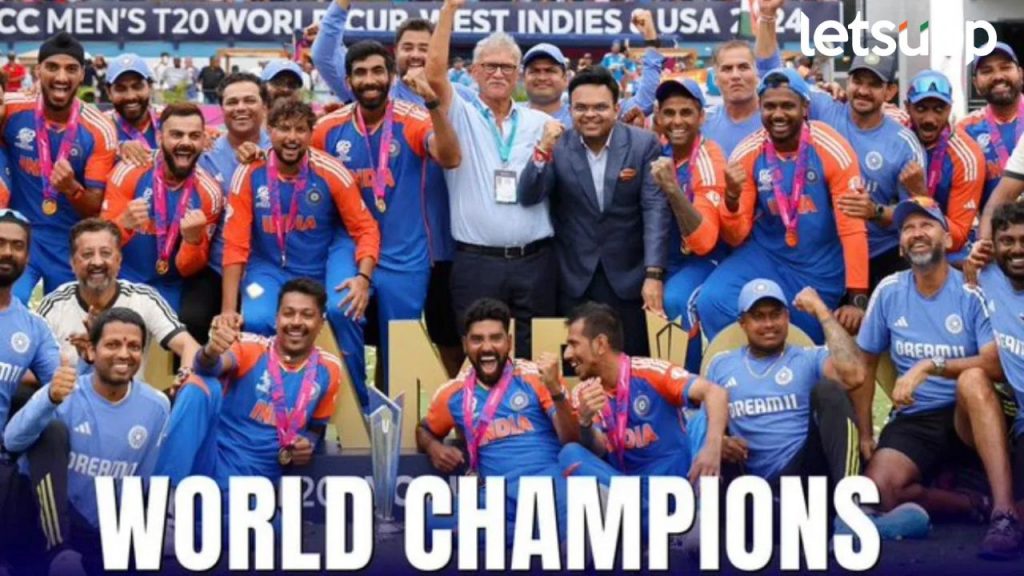 Team India Price Money : मोठी बातमी : शिंदेंनी टीम इंडियासाठी खुली केली तिजोरी; जगज्जेत्या संघाला 11 कोटींचं बक्षीस जाहीर