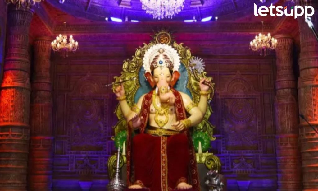 Ganeshotav 2024 साठी लालबागचा राजा सज्ज; पाऊल पूजनाह मूर्ती घडवण्यास सुरवात पाहा फोटो