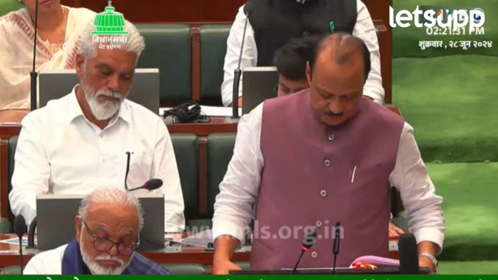 राज्यातले प्रकल्प पळाल्याचे फेक नरेटिव्ह पसरवू नका; अजितदादांची विरोधकांना तंबी