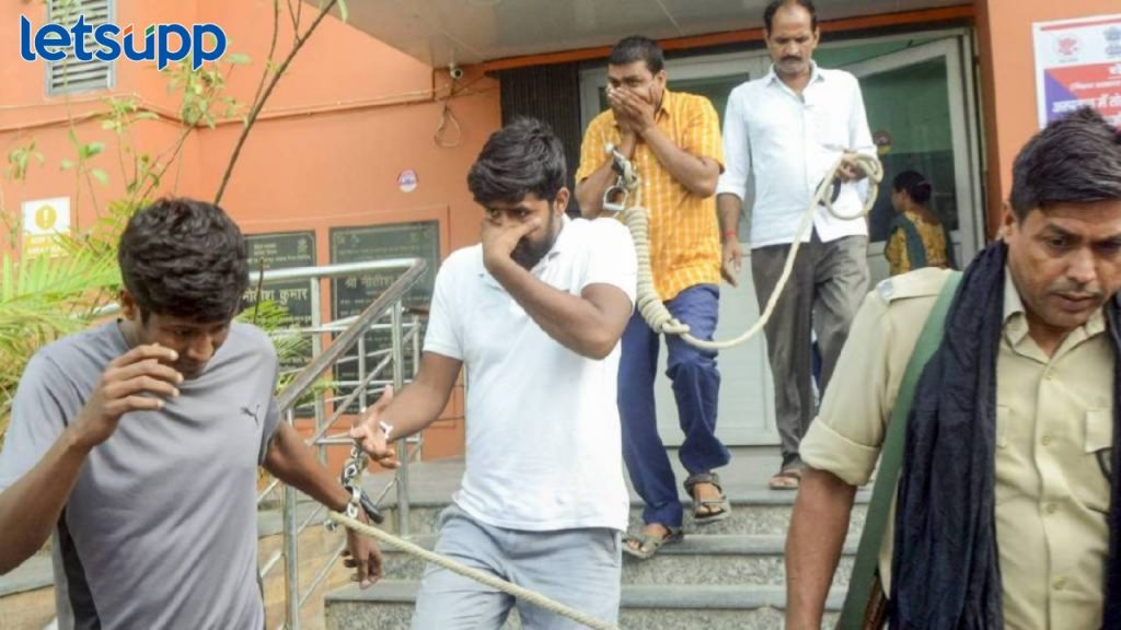 मोठी बातमी! नीट परीक्षेत पेपर फुटल्याचं उघड; आरोपींकडं सापडलेल्या प्रश्नपत्रिकेत तब्बल ६८ प्रश्न सारखेच