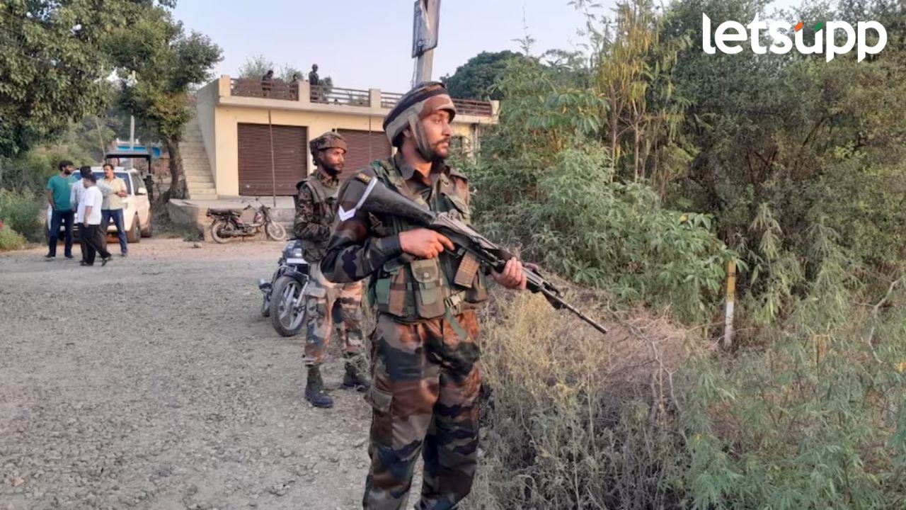 जम्मू काश्मीरमधील डोडामध्ये लष्कराच्या तळावर गोळीबार; 1 दहशतवादी ठार, तीन दिवसांत तिसरी घटना