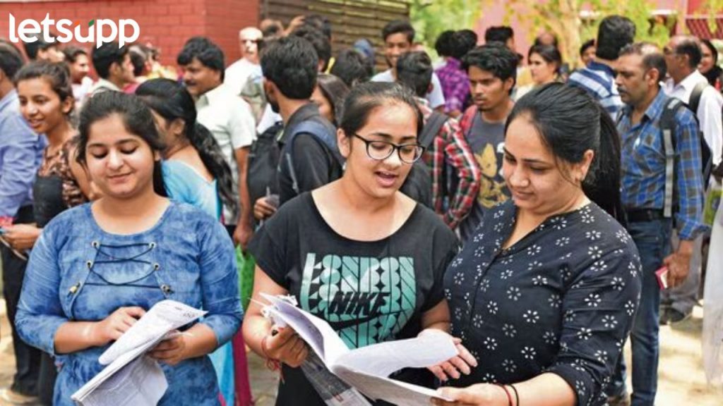 पुन्हा 'NEET'च्या निकालात घोळ; राजकोट केंद्रावरील 70 टक्के विद्यार्थी पात्र; 12 विद्यार्थ्यी झाले 700 प्लस