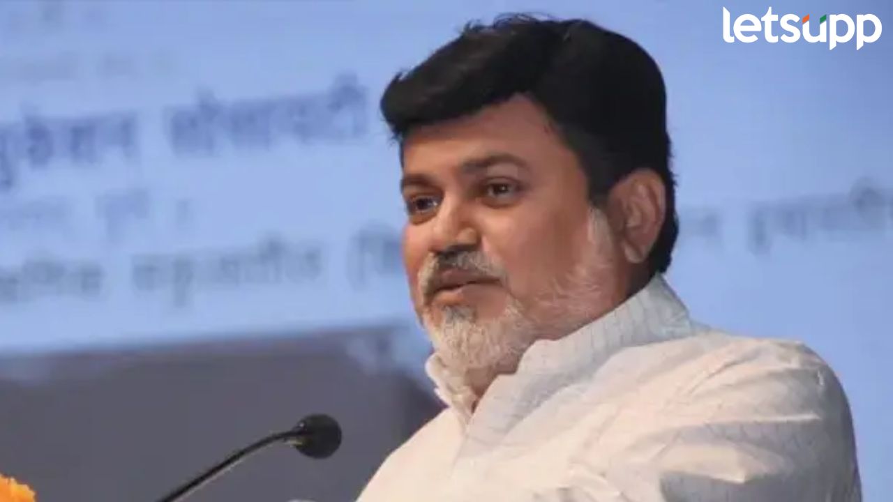 लाडकी बहिण योजनेमुळे महायुतीतील मतभेद चव्हाट्यावर; अजित यशवंतराव यांच्या ट्वीटमुळे खळबळ लाडकी बहिण योजनेमुळे महायुतीतील मतभेद चव्हाट्यावर; अजित यशवंतराव यांच्या ट्वीटमुळे खळबळ