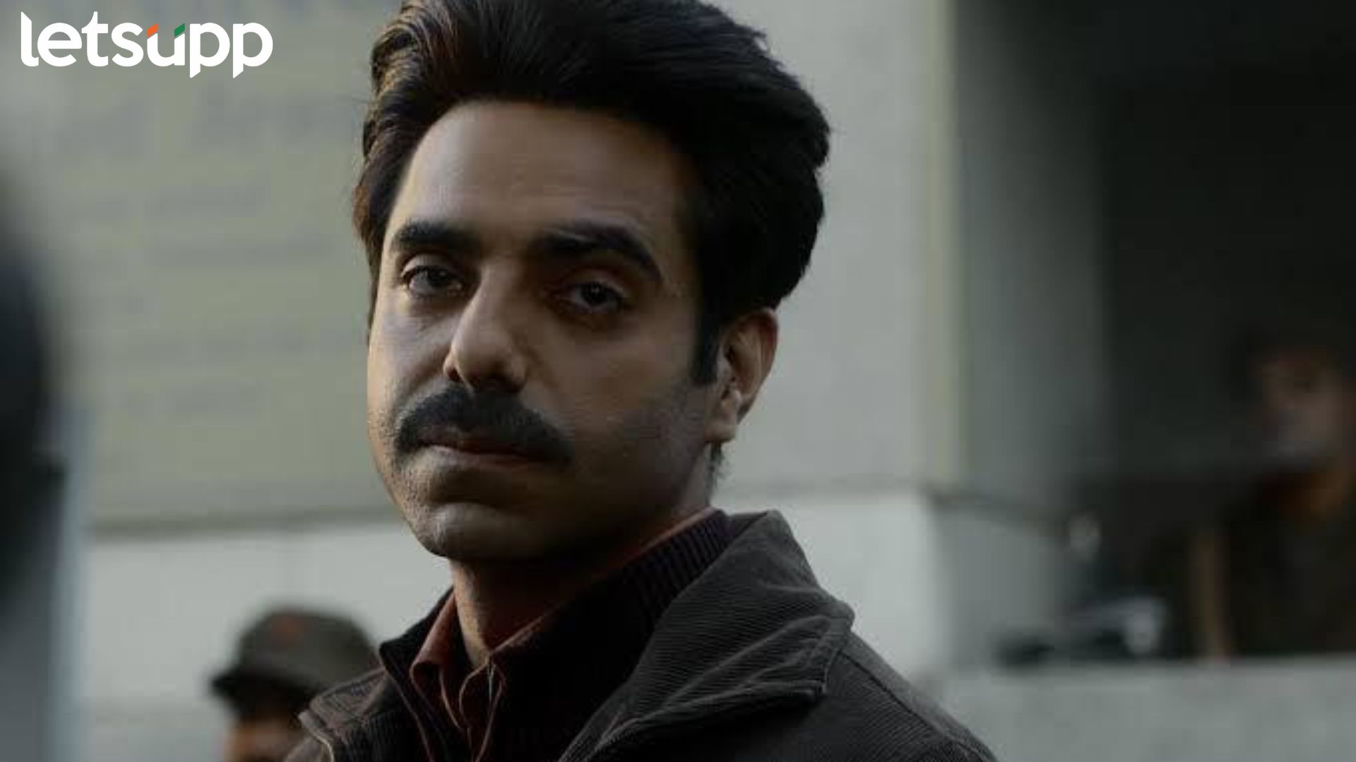 Berlin Trailer: अपारशक्ती स्पाय थ्रिलिंगमध्ये ठोस भूमिका साकारणार, पहिला लूक आला समोर Berlin Trailer: अपारशक्ती स्पाय थ्रिलिंगमध्ये ठोस भूमिका साकारणार, पहिला लूक आला समोर